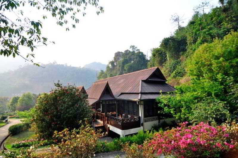 Angkhang Nature Resort Fang Exterior photo